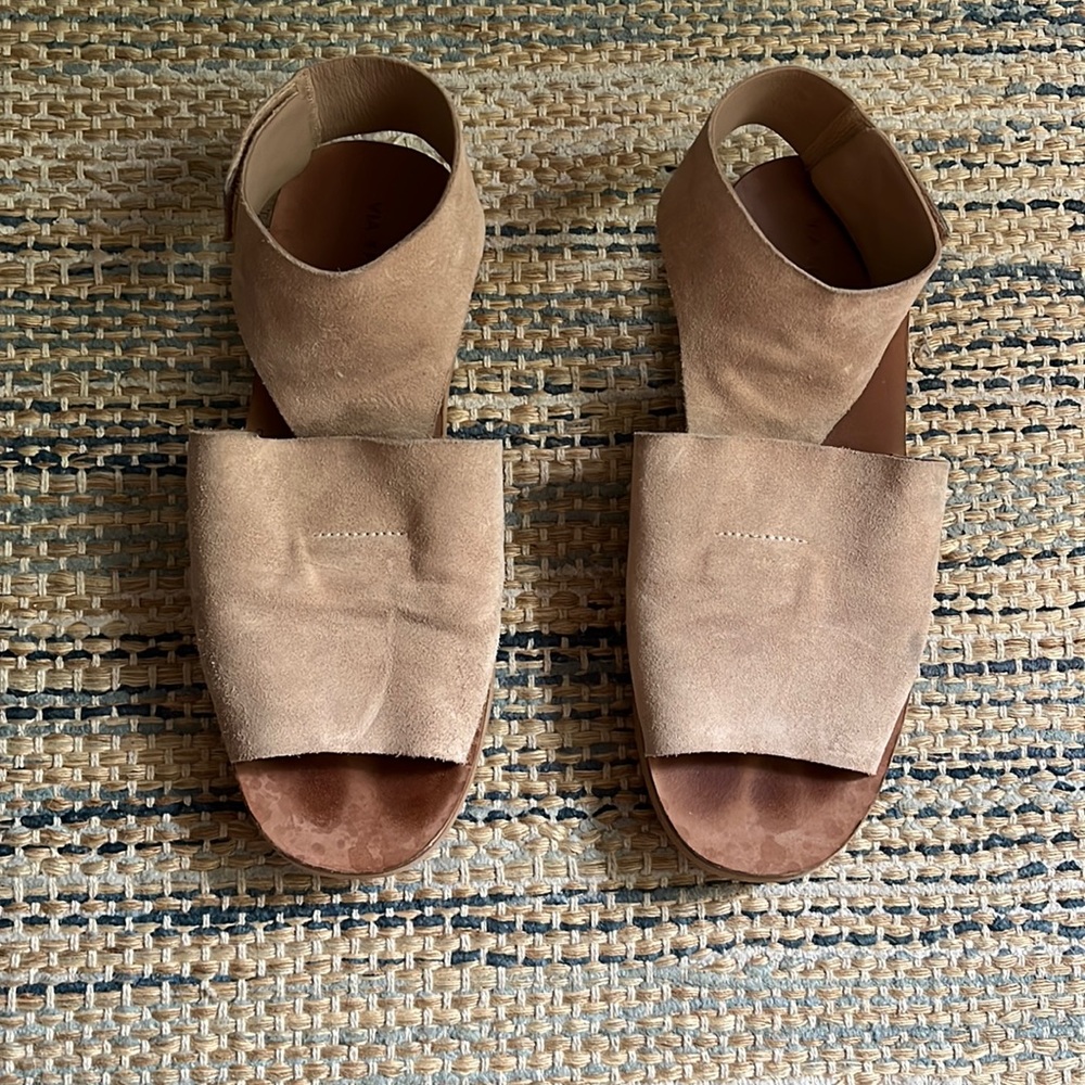 Via Spia Brair Flat Sandals